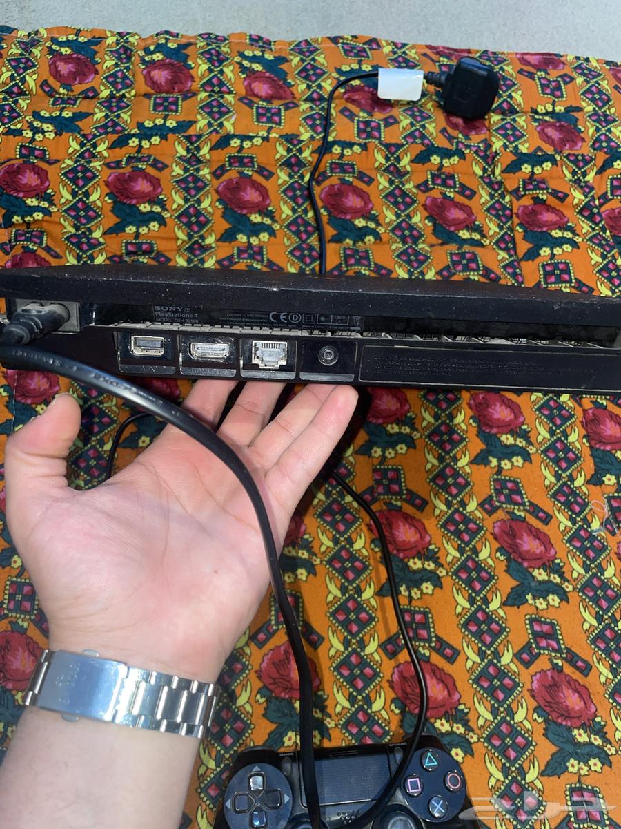 Clean PlayStation 4 for Sale63793167755010112