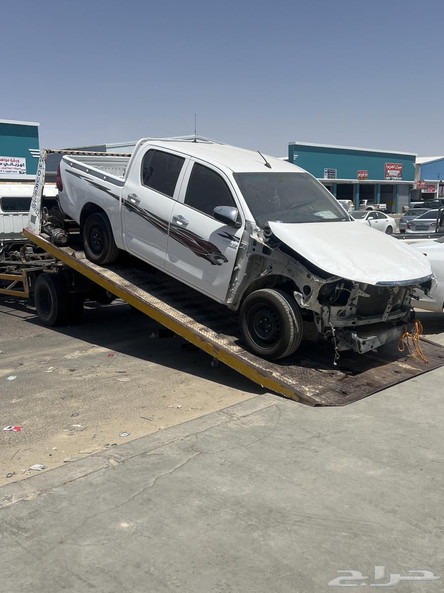 Hydraulic flatbed in Al-Qurayyat63613380533633110