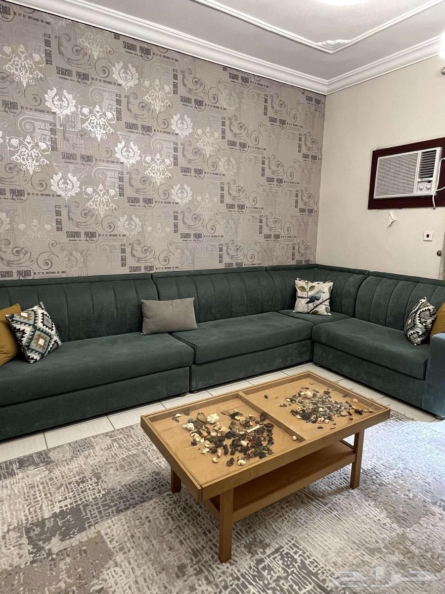 Sofa, table, and curtain set for sale63795015707779110