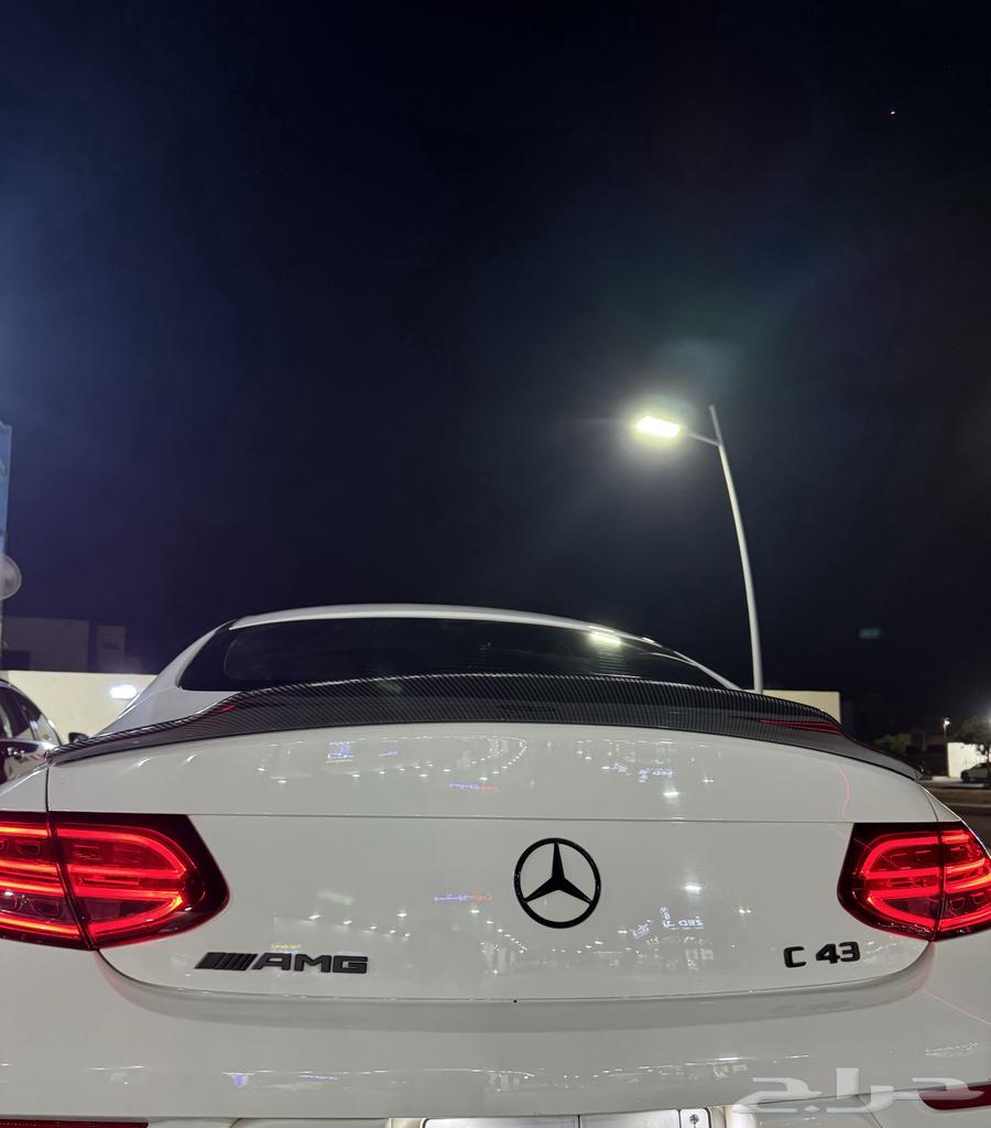 جناح مرسيدس c كوبيه63905927982594112