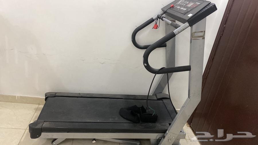 Used exercise machine, 8 months, very clean, bought for 1200, selling for 70063788942859906110