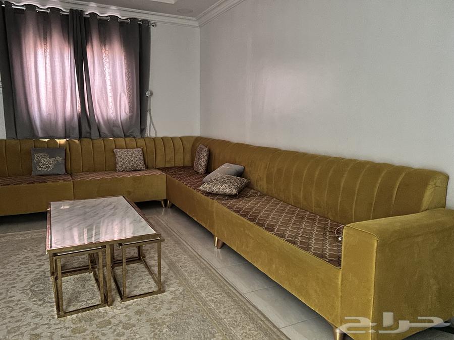 Sofa connected with table, reception and floor mat63793988812803110