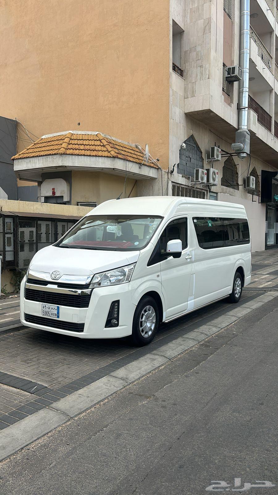For rent, a Hiace bus63933737655169110