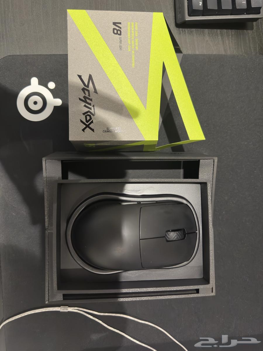 ماوس قيمنق احترافي skyrox v8 خفيف جدا 36g esport 8k63775897408641110