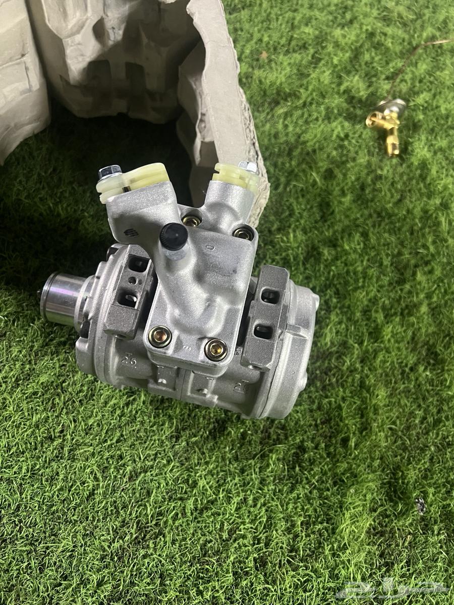 Toyota Hilux 84 to 88 Air Conditioner Compressor63985373980163113