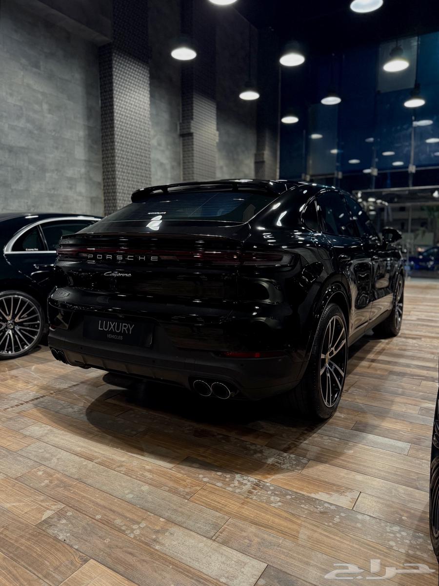 Porsche Cayenne Coupe 202463973392349569112