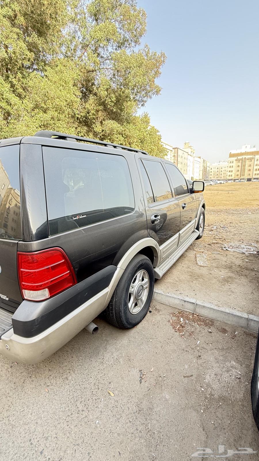 للبيع اكسبديشن 2005 فل كامل64009152945154112
