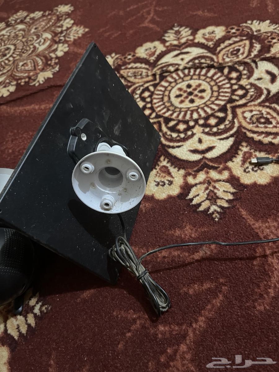 Solar-powered camera63821627161089113