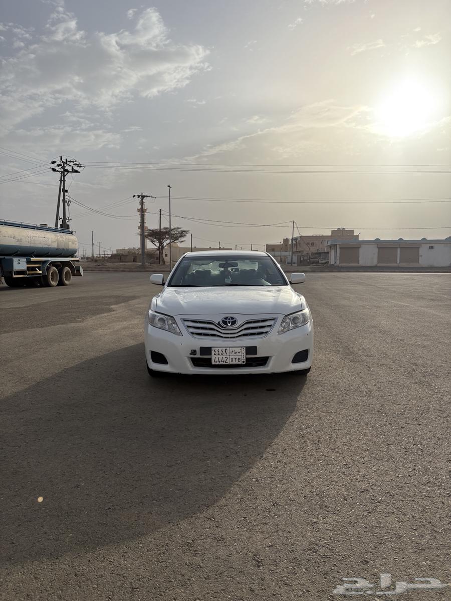 Camry for sale or exchange with a pickup truck - Hilux.64004690071043113