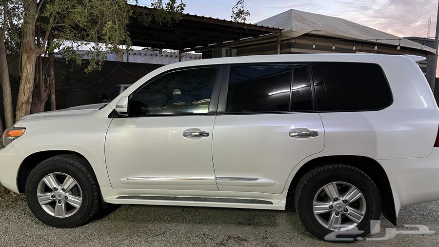 جيب لاندكروزر جكسار 201364418837701890112