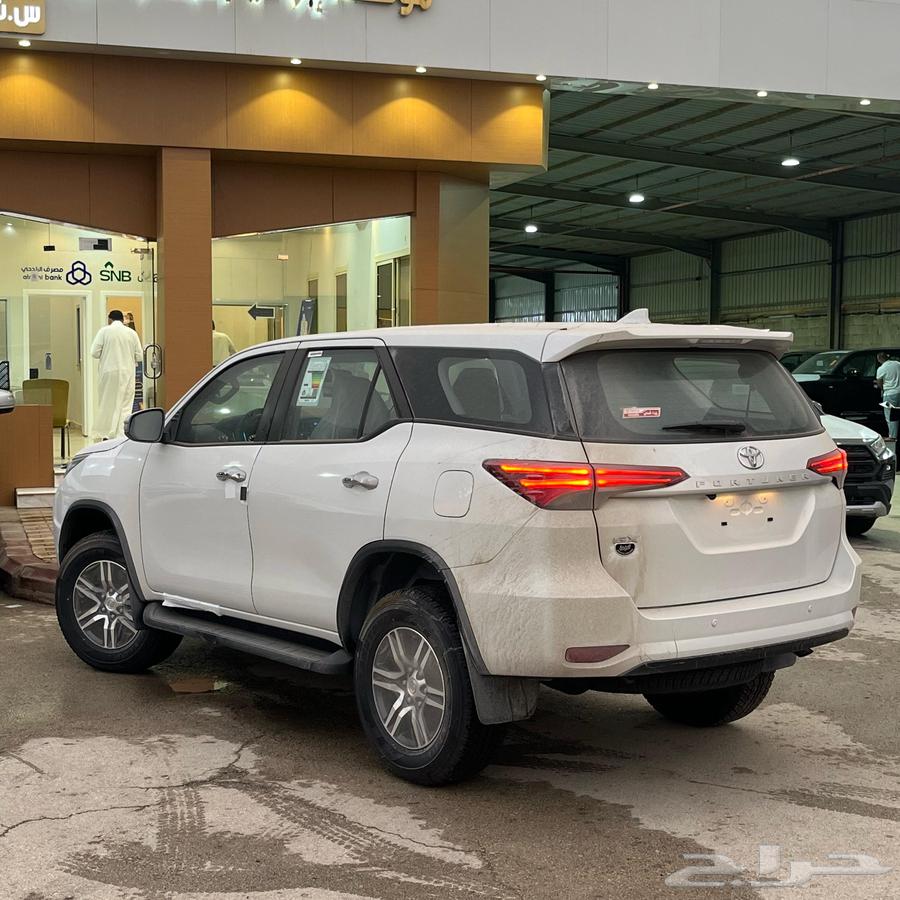 Fortuner without Double 202563993032831234112