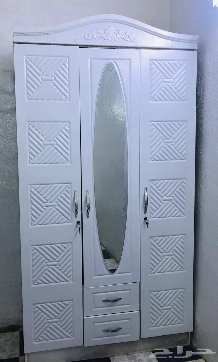 Large clean closet, like new condition and big size..63708123225729112