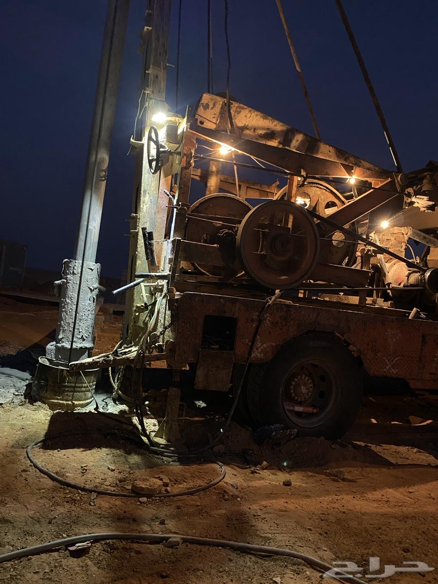 Drilling cleaning wells. There are cracks and leaks.64024040823682110