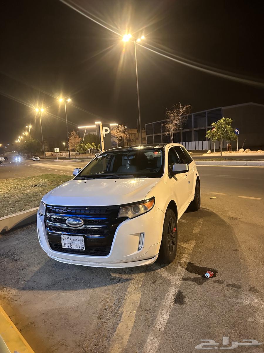 Clean Ford Edge available in Jeddah64013479697282112