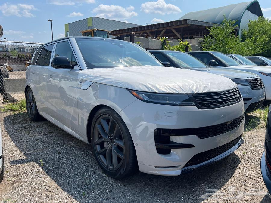 Range Rover Sport 2025 New at excellent price64016233324547110