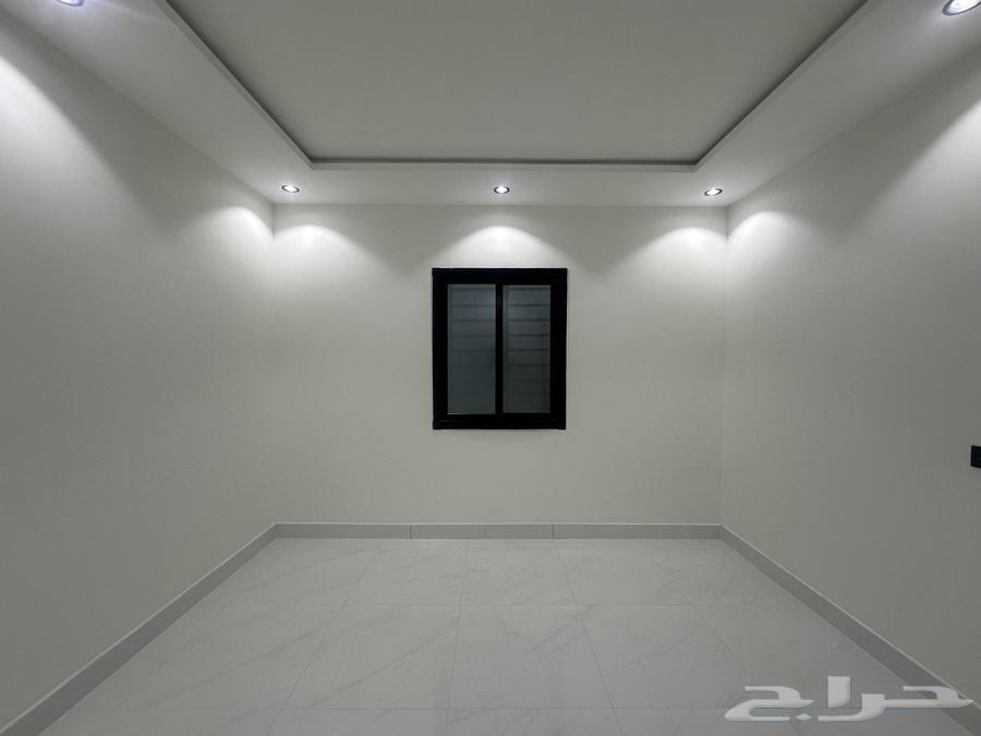 Apartment for sale with a spacious area of 300 meters and an attractive price63612325583490112
