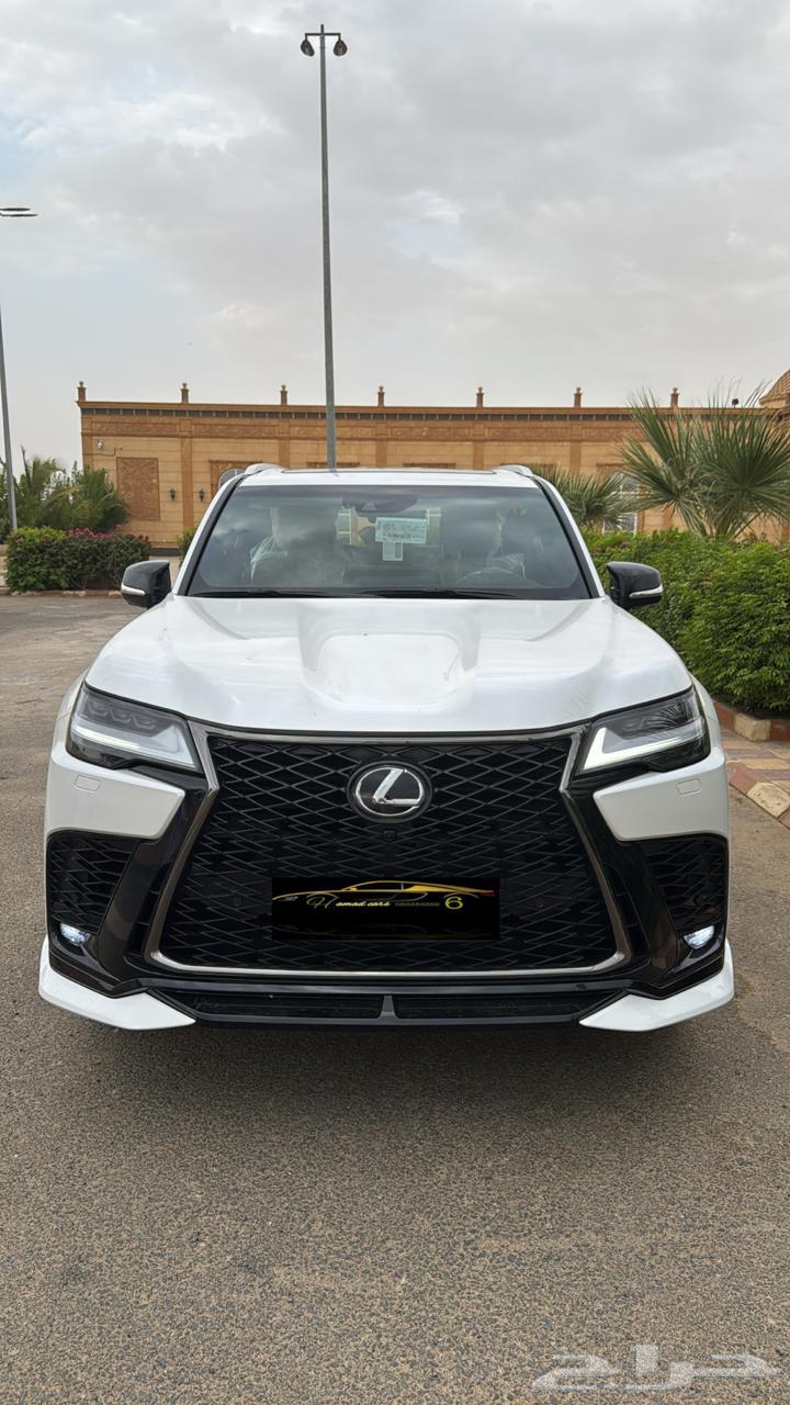 Lexus BB LX600 202464017135825665110