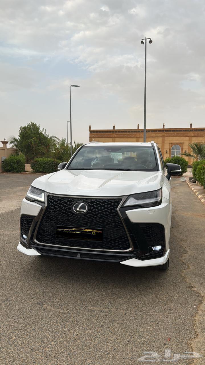 Lexus BB LX600 202464017135825665113