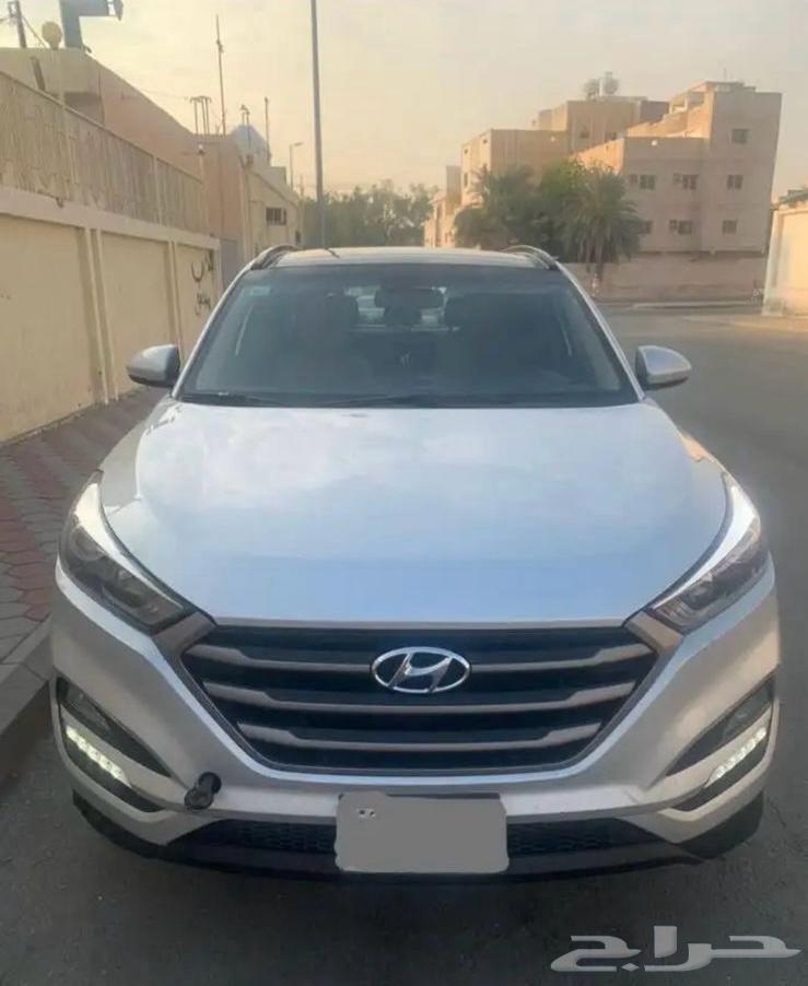 2016 Tucson, stored, extremely clean64024040844162110