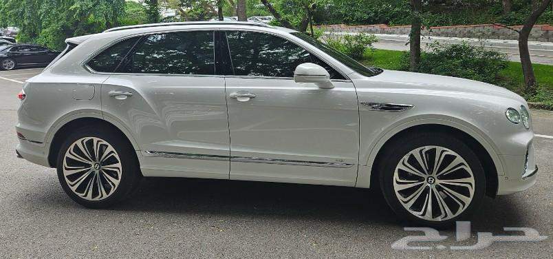 Bentley. Bentayga Model 202264018578082050114