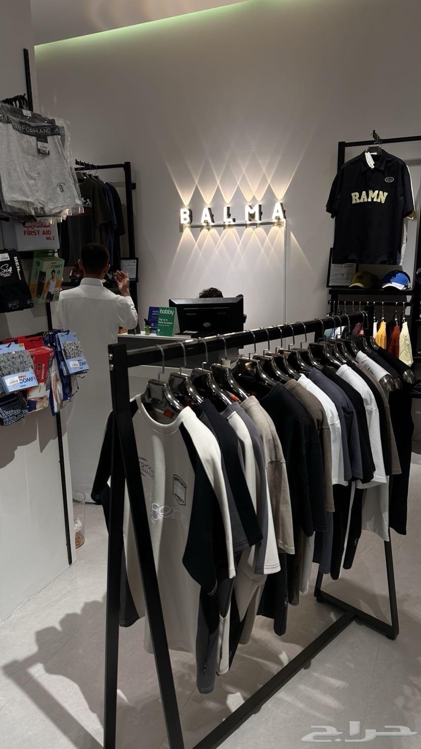 Stand out with men's t-shirts, sets, and shirts63830721655042110