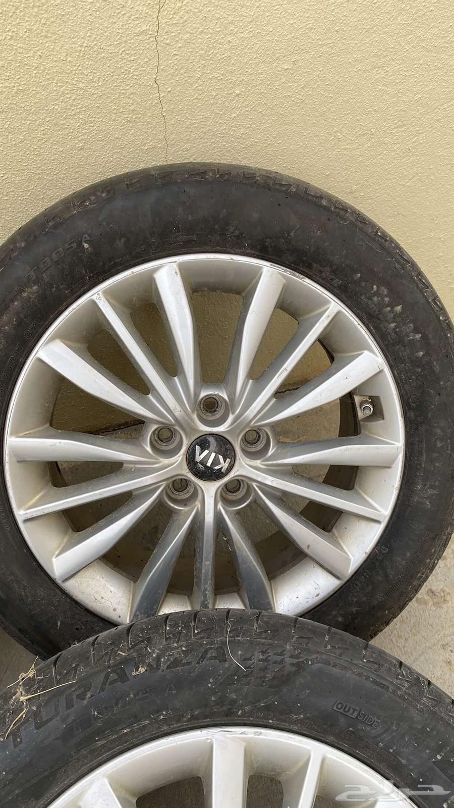 Kia Cadenza rims with tires64044948739971112