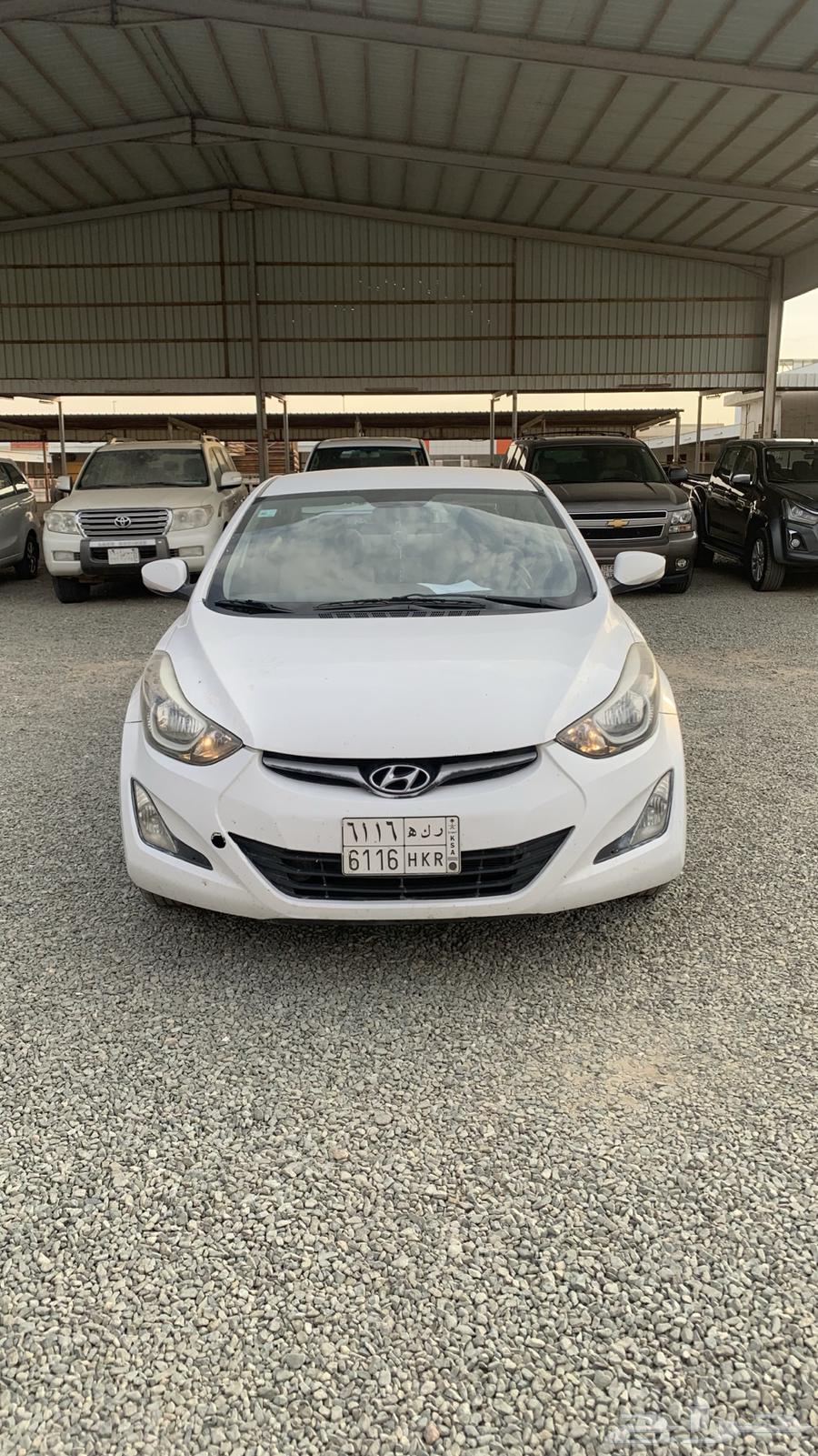 Hyundai Elantra 201664030136348545110