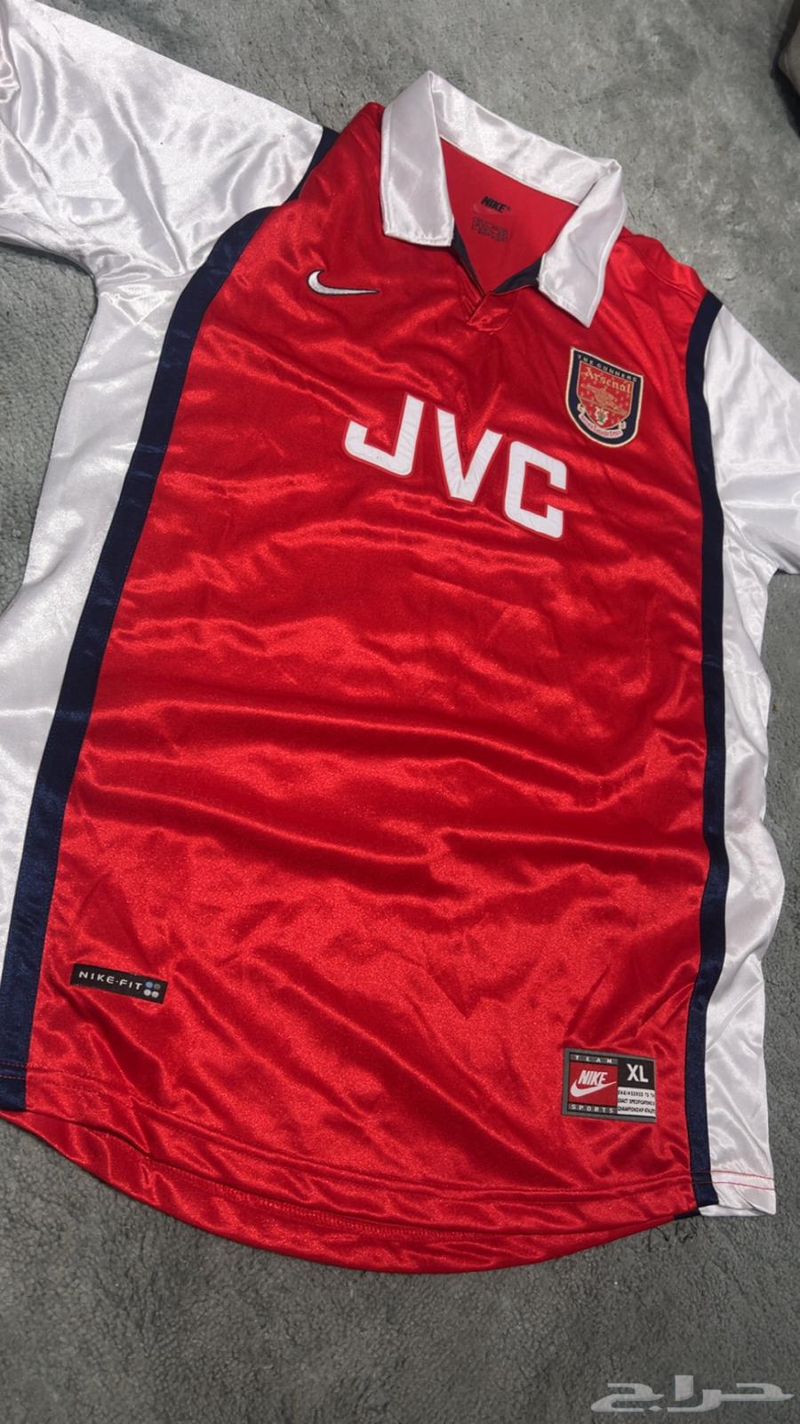 تيشيرت اندية كلاسيك عرض اي تيشيرت ب 40 ريال فقط اليوم63855765675905110