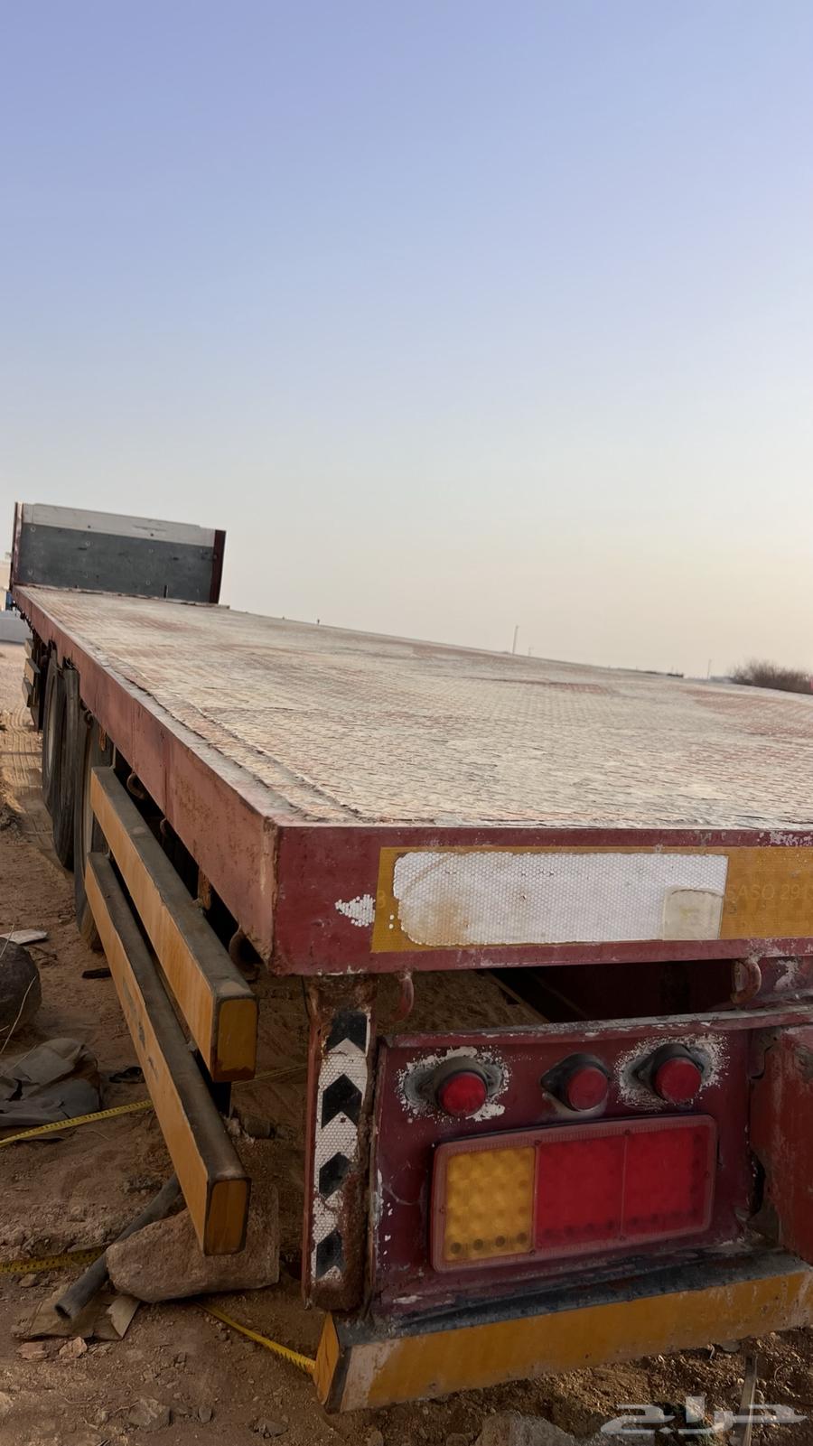 3-Axle Trailer with 13.60 Flatbed for Monthly Rental63613670013697114
