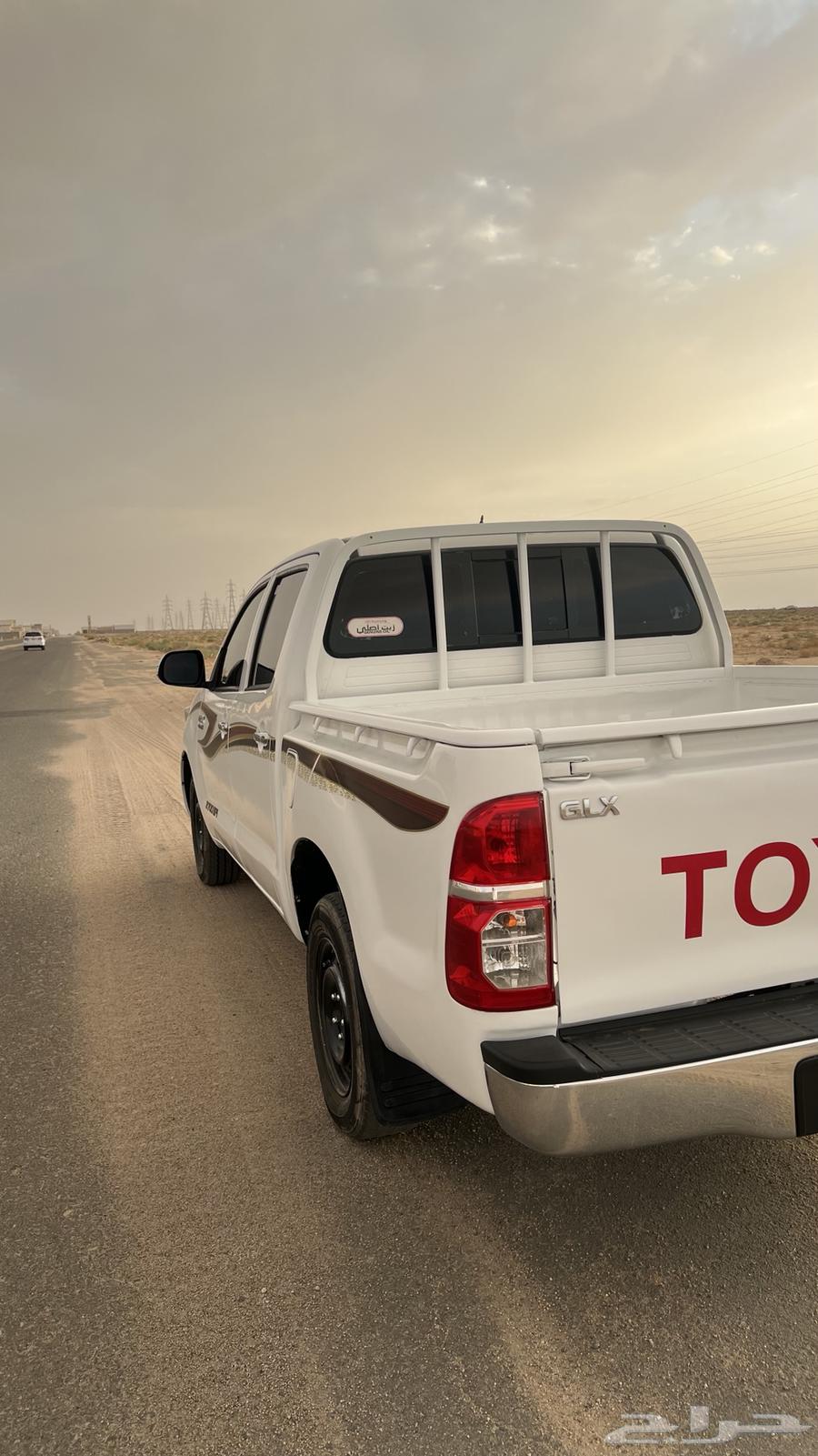 HiLux Lexus 40064047817083393114