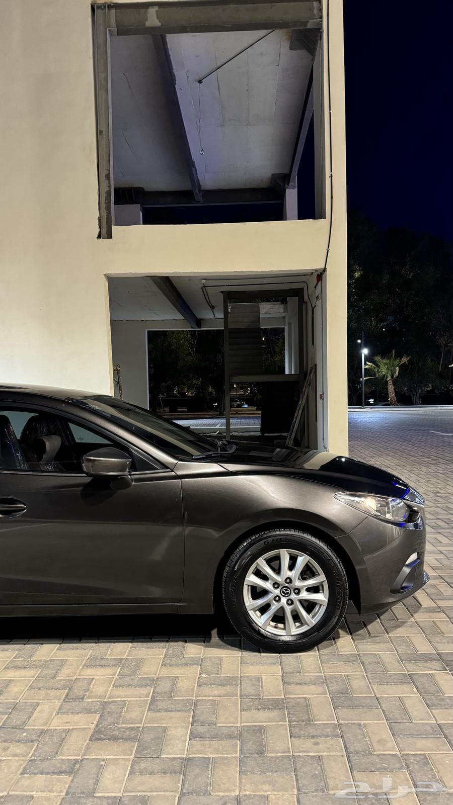 Mazda 3 2016 with large 2000cc engine64049861321985113