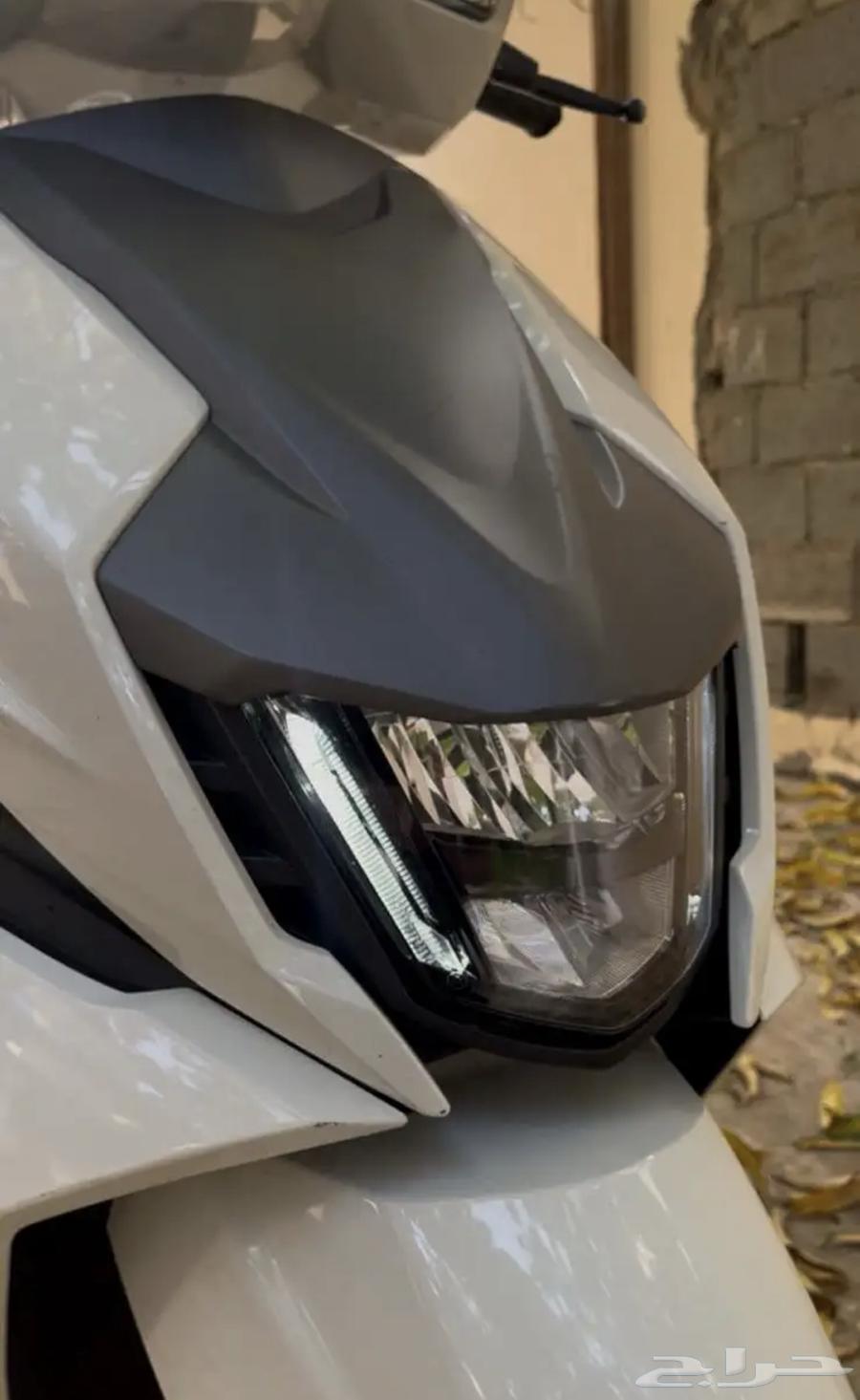 Strange Avinus motorcycle64051740104706112