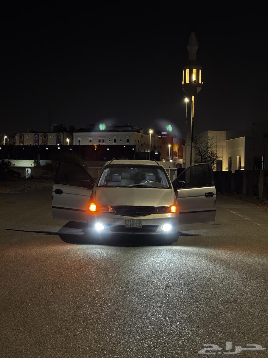 Honda Odyssey 2002 needs engine (young man)64030462324865110