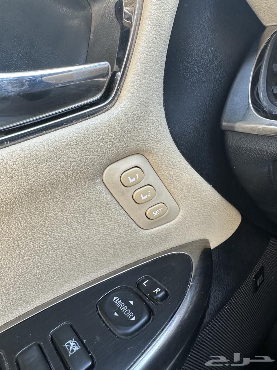 Aflon Limited 2015, the ad is clear and the car has a previous inspection64029809320577113