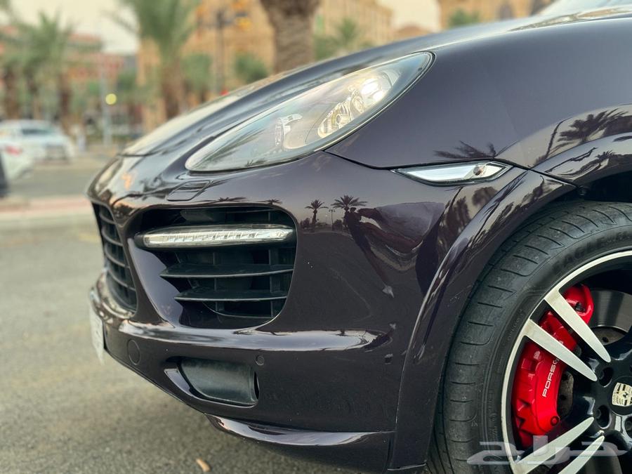 Porsche Cayenne Turbo64030136426625113