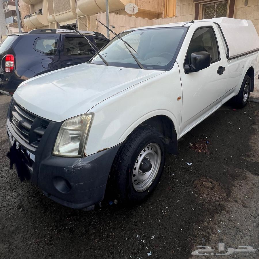 ايسوزو موديل 2007 ومكيفه ماشيه 61 الف بودي وكاله64374626996482112