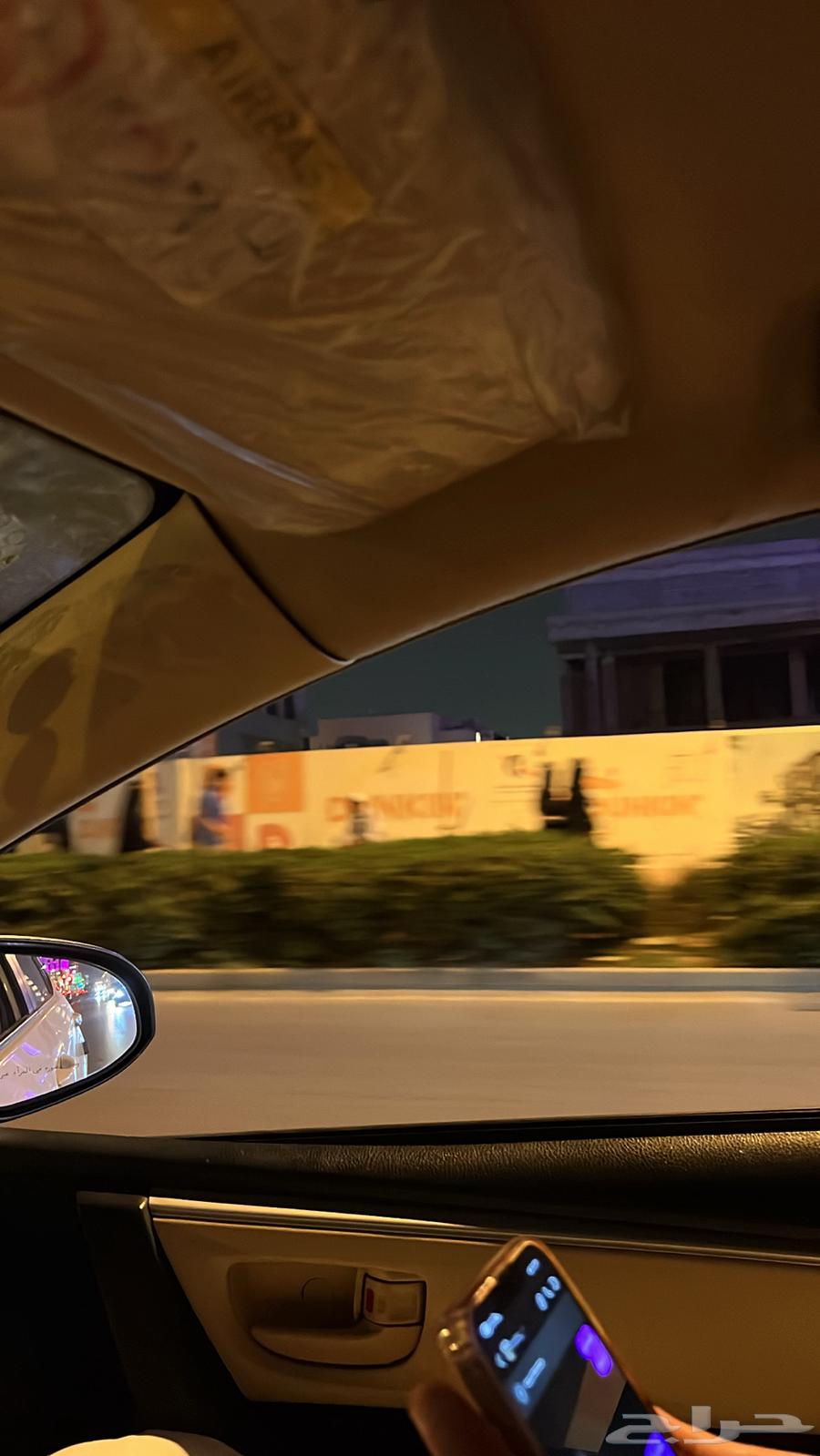 شاب سعودي متفرغ للعمل توصيل طلبات ركاب خارج وداخل تبوك63613917498369111