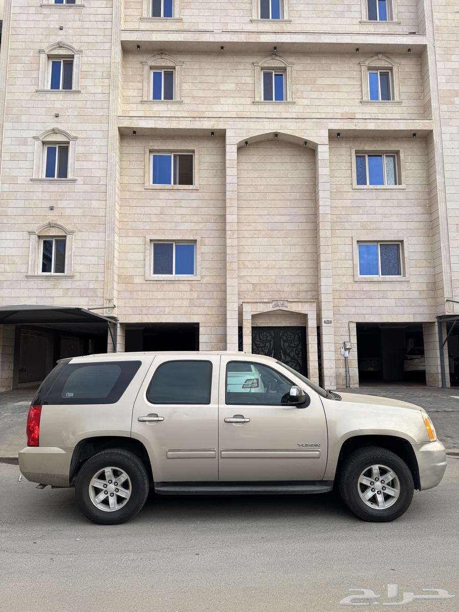GMC Yukon 201264056763963651113