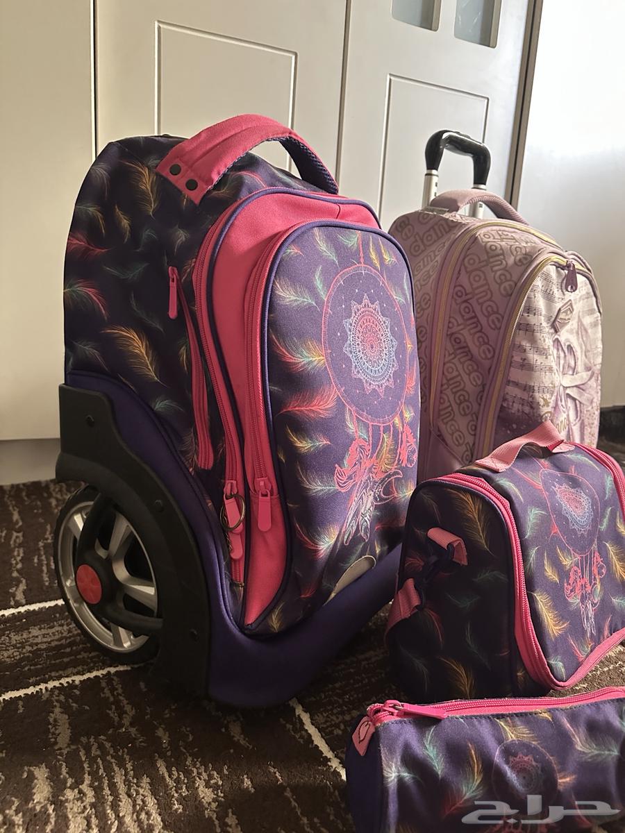 شنط مدرسية استخدام نظيف64399105545219114