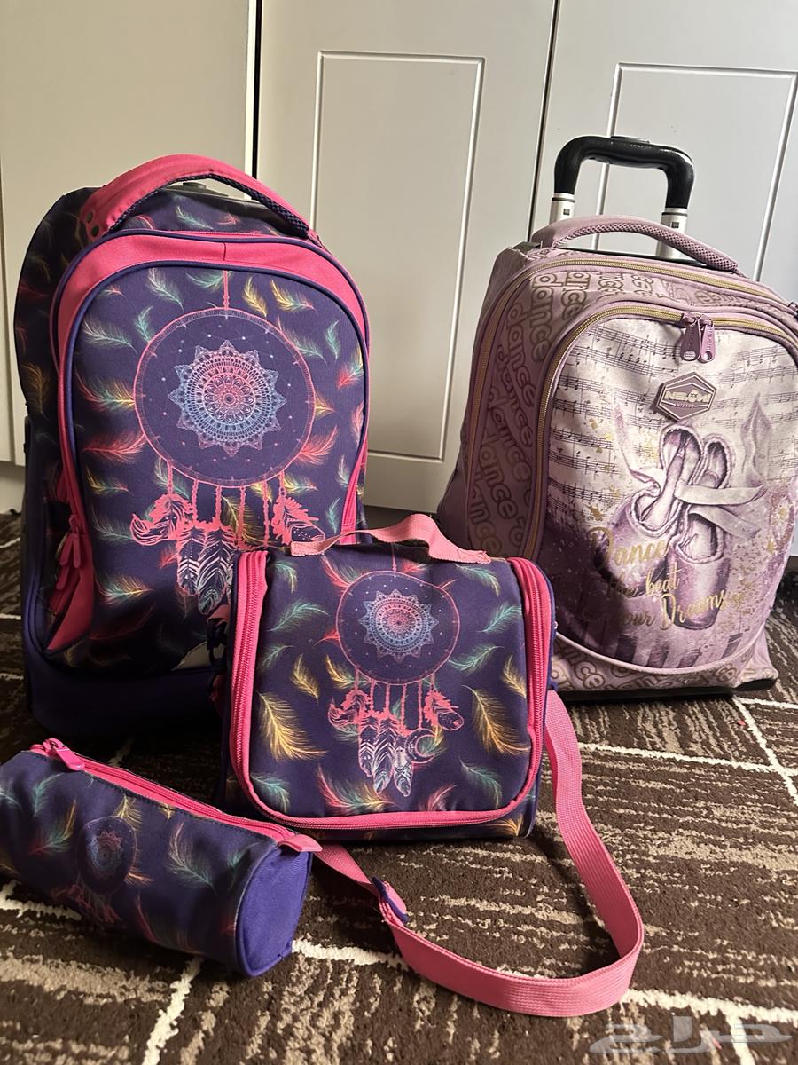 شنط مدرسية استخدام نظيف64399105545219113