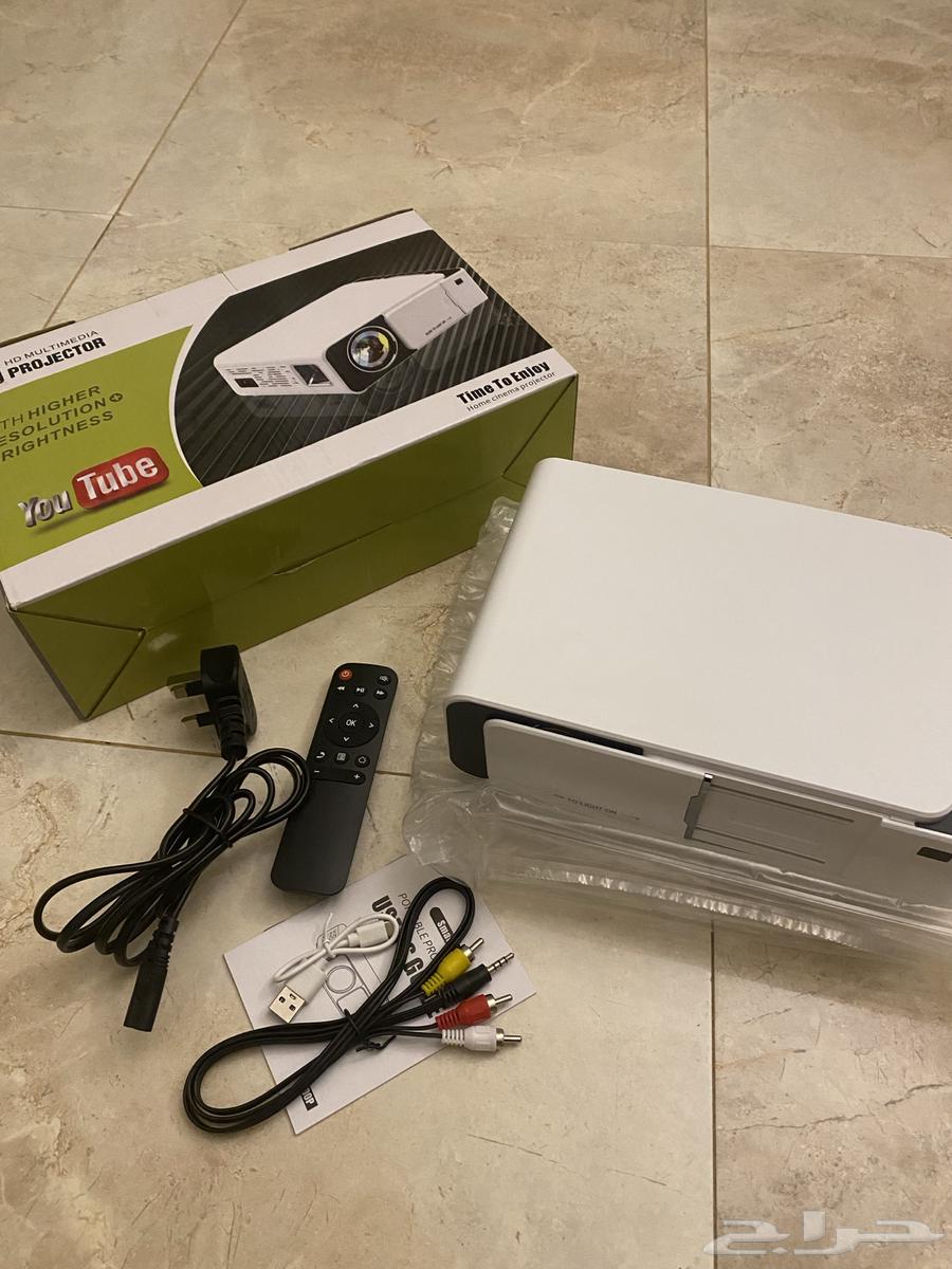 للبيع بروجكتر منزلي شبه جديد   يوتيوب   HDMI63859074581634111