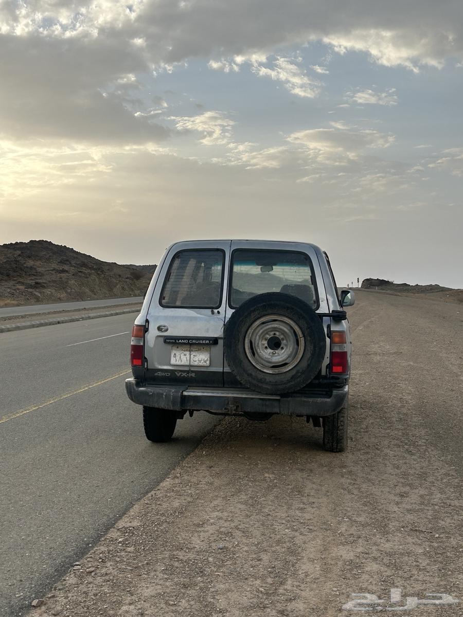 صالون الموديل 91الموتر لا يشكي من شي وعلى السوم نقبل البدل64074296574595112