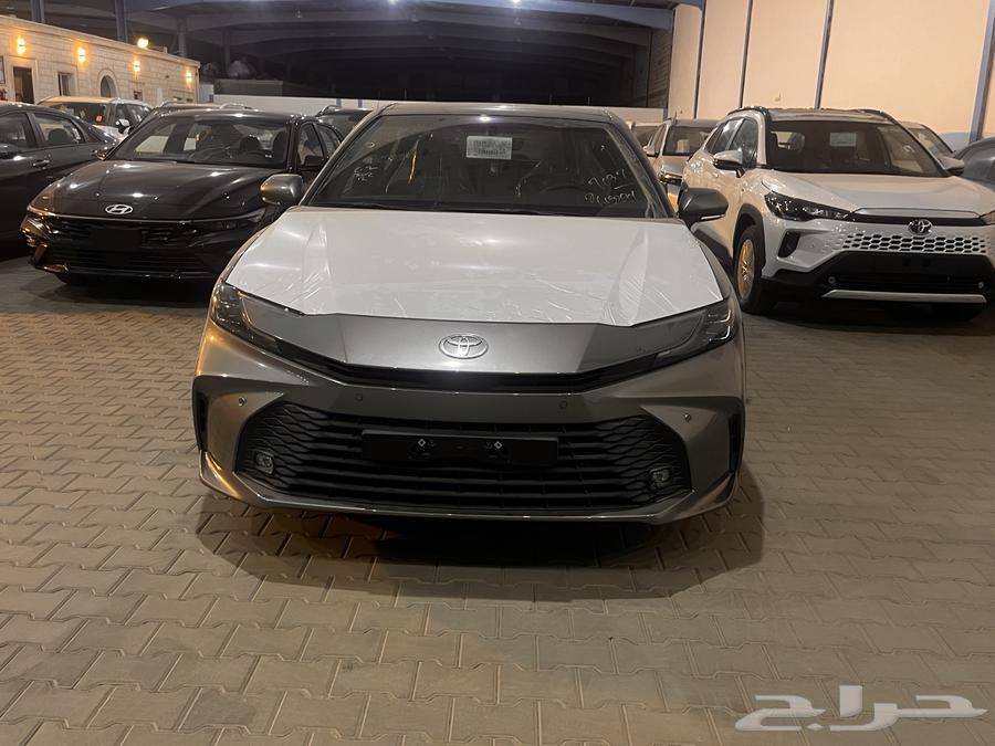 Toyota Camry LE Hybrid 2025 Cash or Installment64064091163395110
