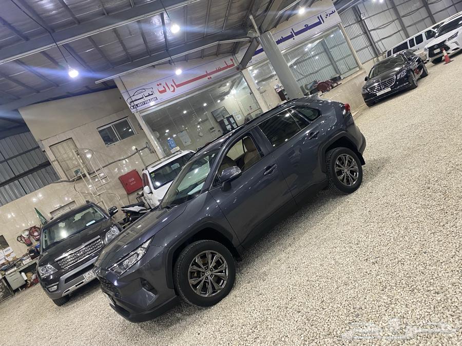 Toyota RAV4 2022 with 78,000 km64063416470786112