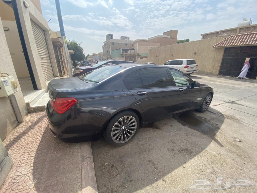 BMW 2009 Full64105774102530112