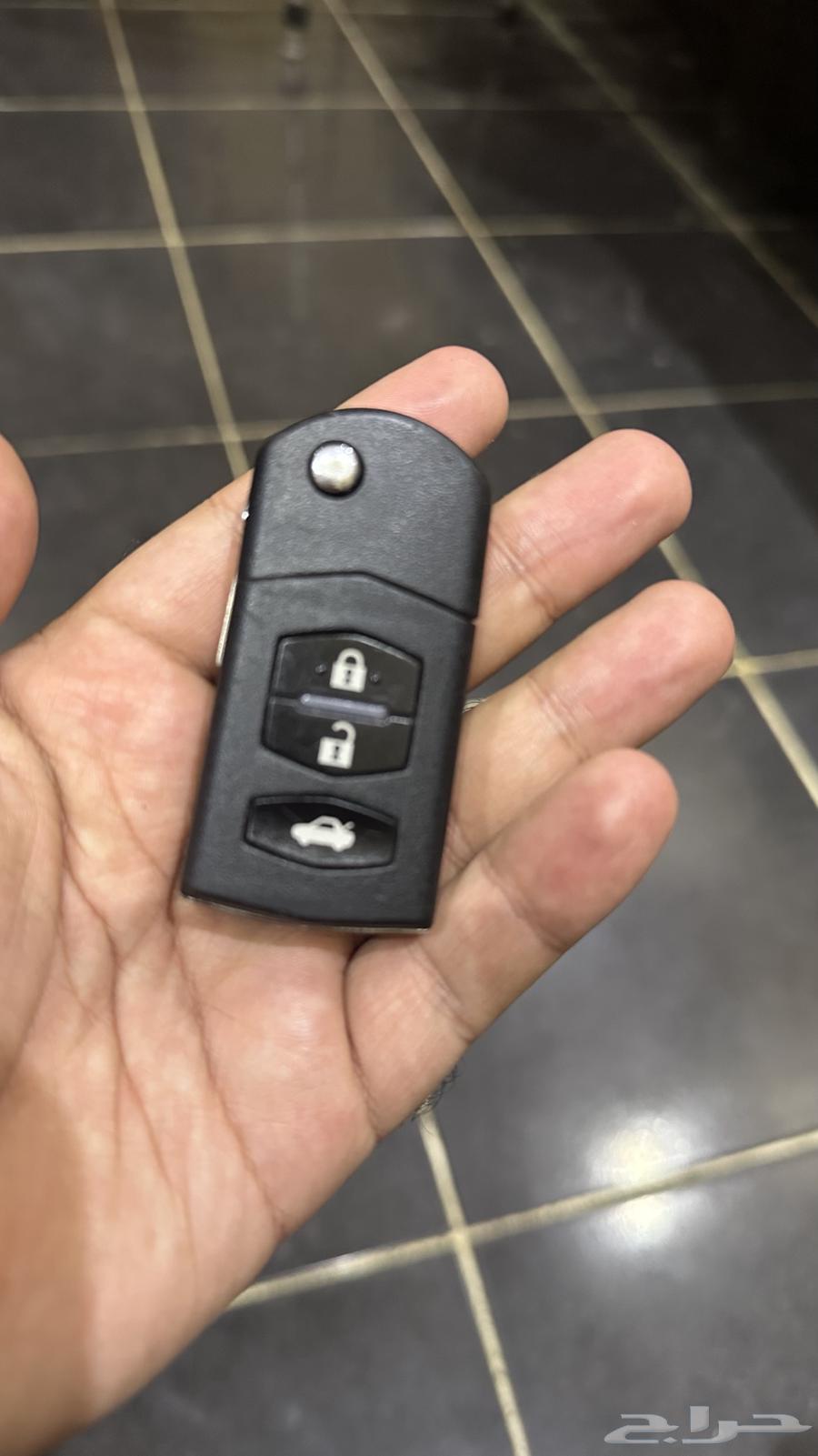 مفتاح مازدا اصلي للبيع63618048564355114
