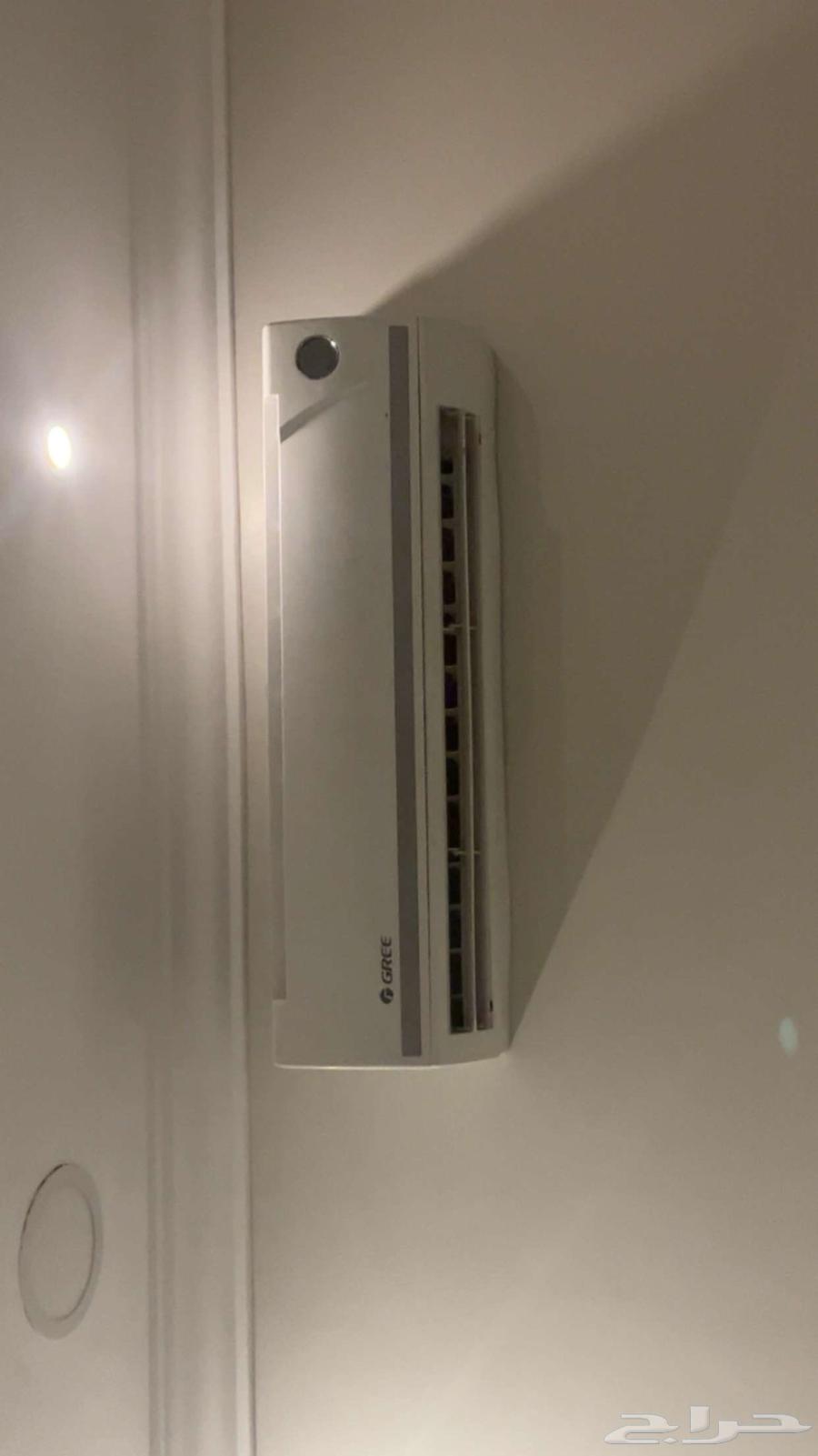 Split air conditioner63876084869761110