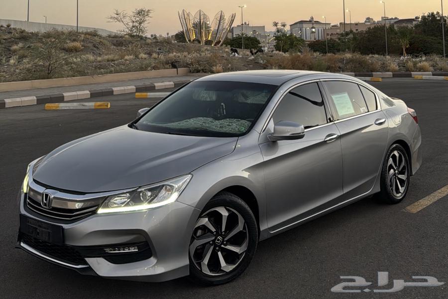 2017 Accord for exchange with a sports car or SUV64101924816513113