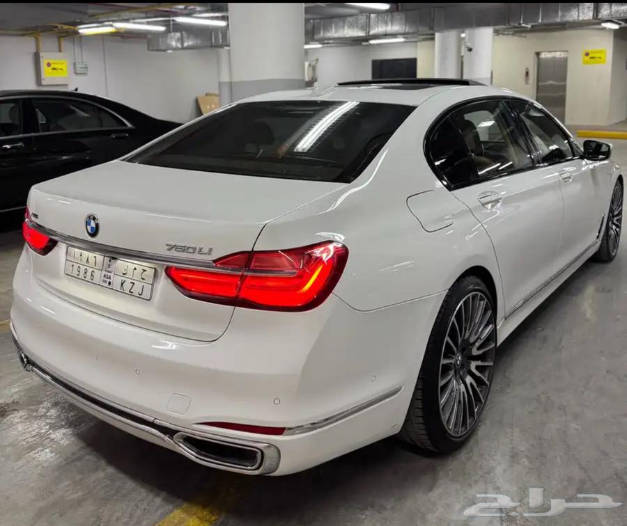 BMW 740 201764101925122818111