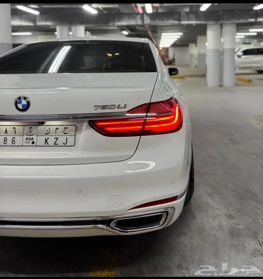 BMW 740 201764101925122818113